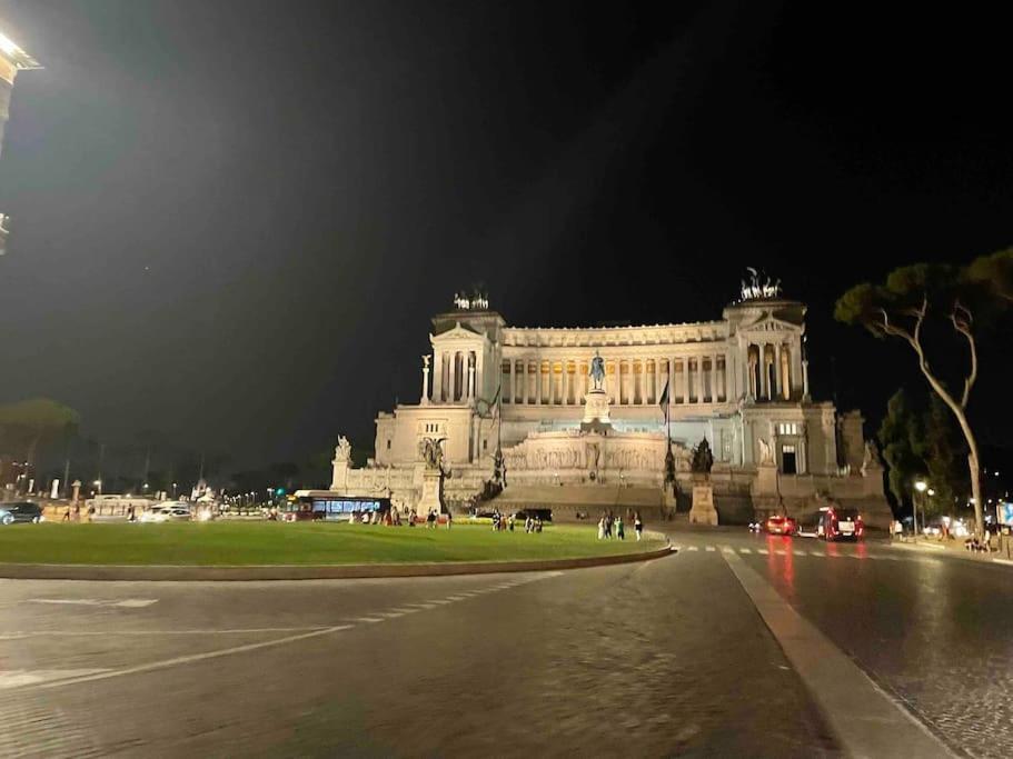 Apartamento Gateway To Rome'S Treasures Exterior foto